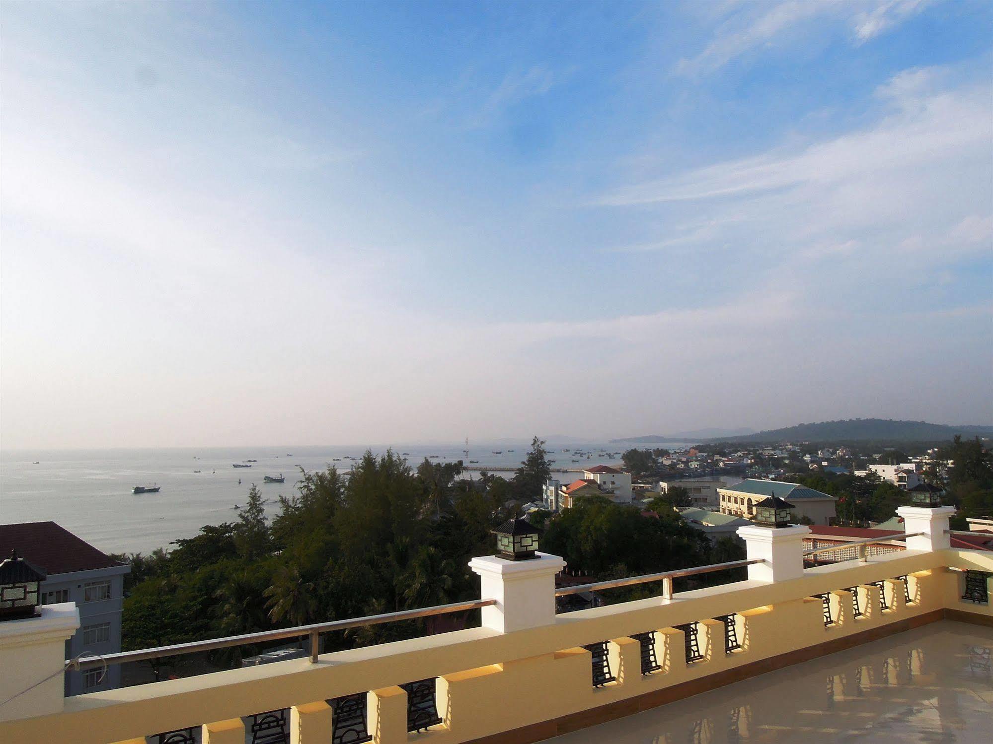 Gia Huy Hotel Phu Quoc Bagian luar foto